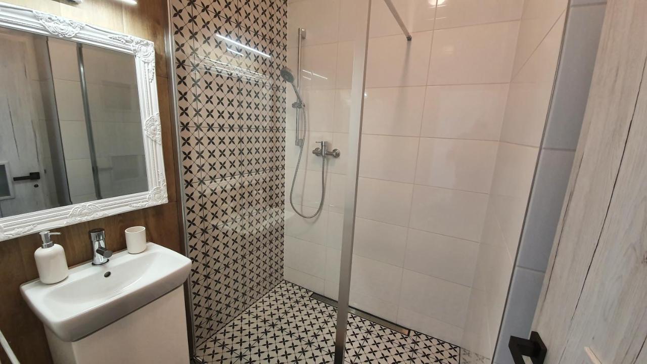 Vysoké Tatry Cozy Studio With Netflix - Apartmanovy Dom Bernard מראה חיצוני תמונה